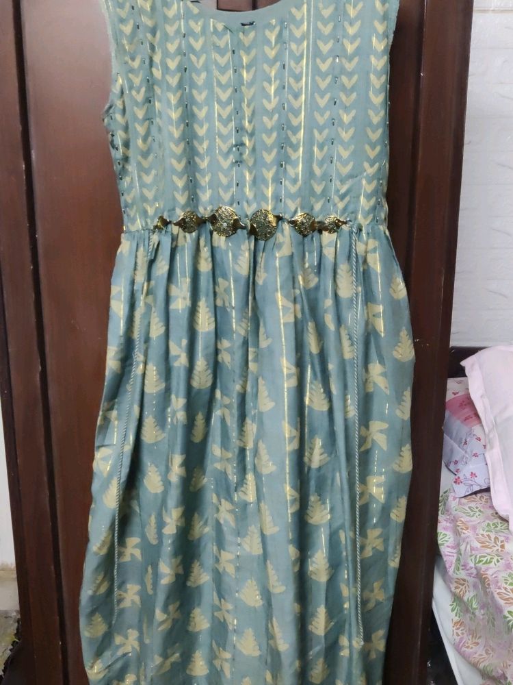 Nyra Cut Full Length Kurta