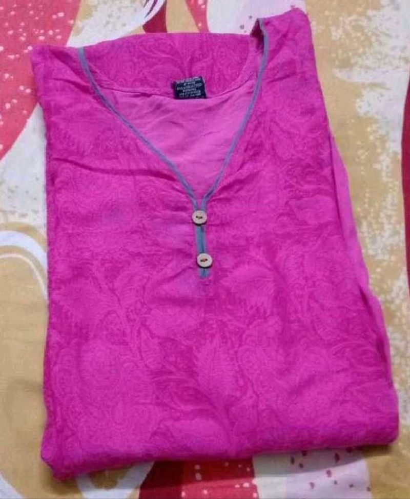 Fuchsia Kurta with Checkered Pocket Detail