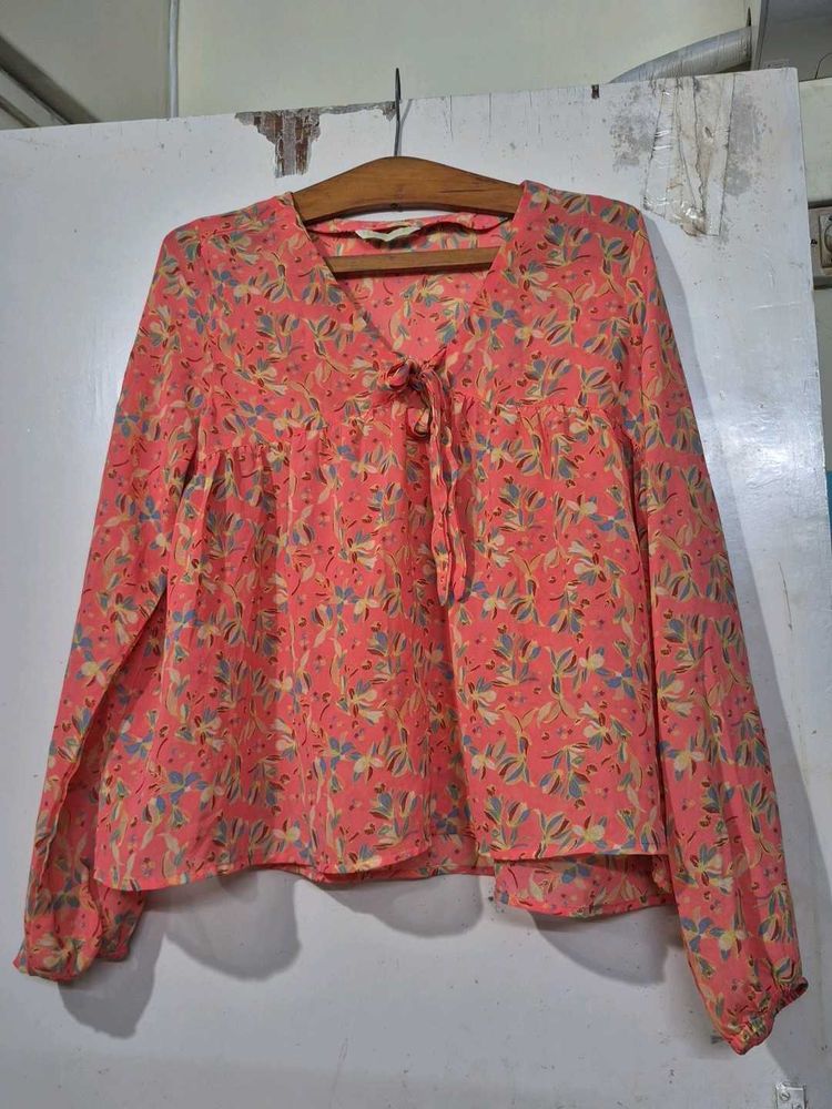 Floral Tie-Neck Blouse