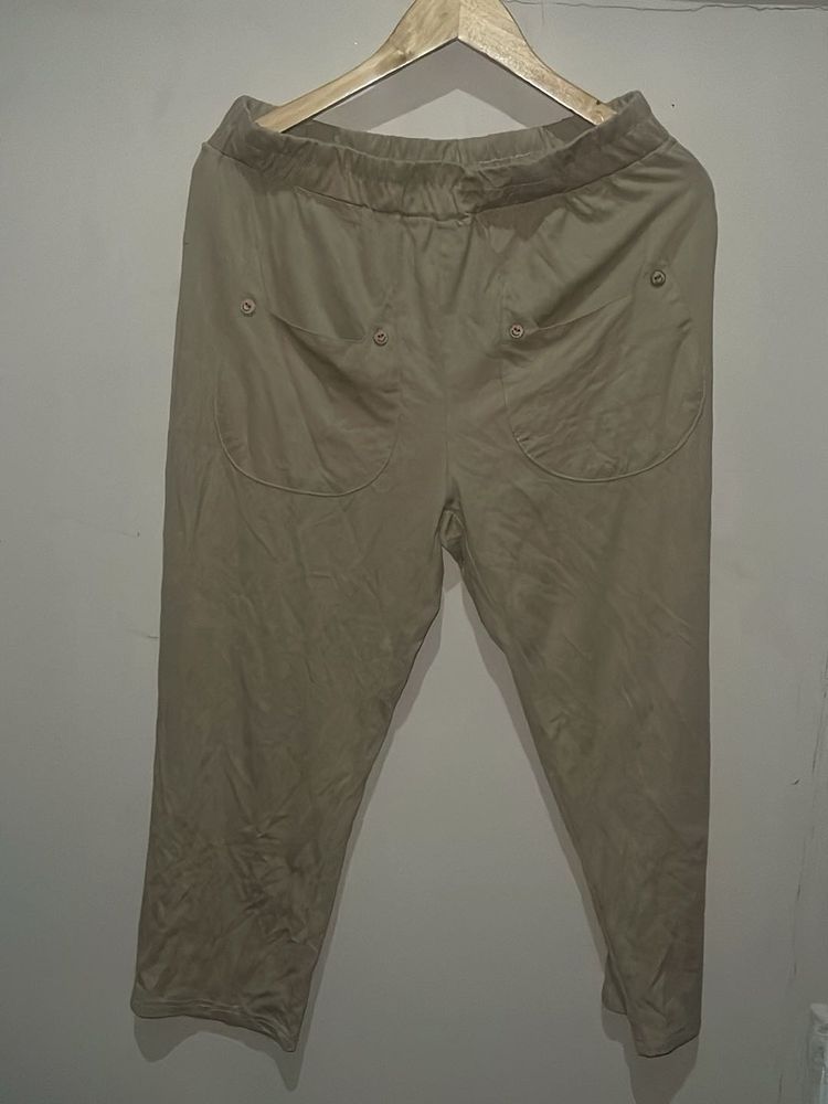 Comfortable Women's Tan Capris
