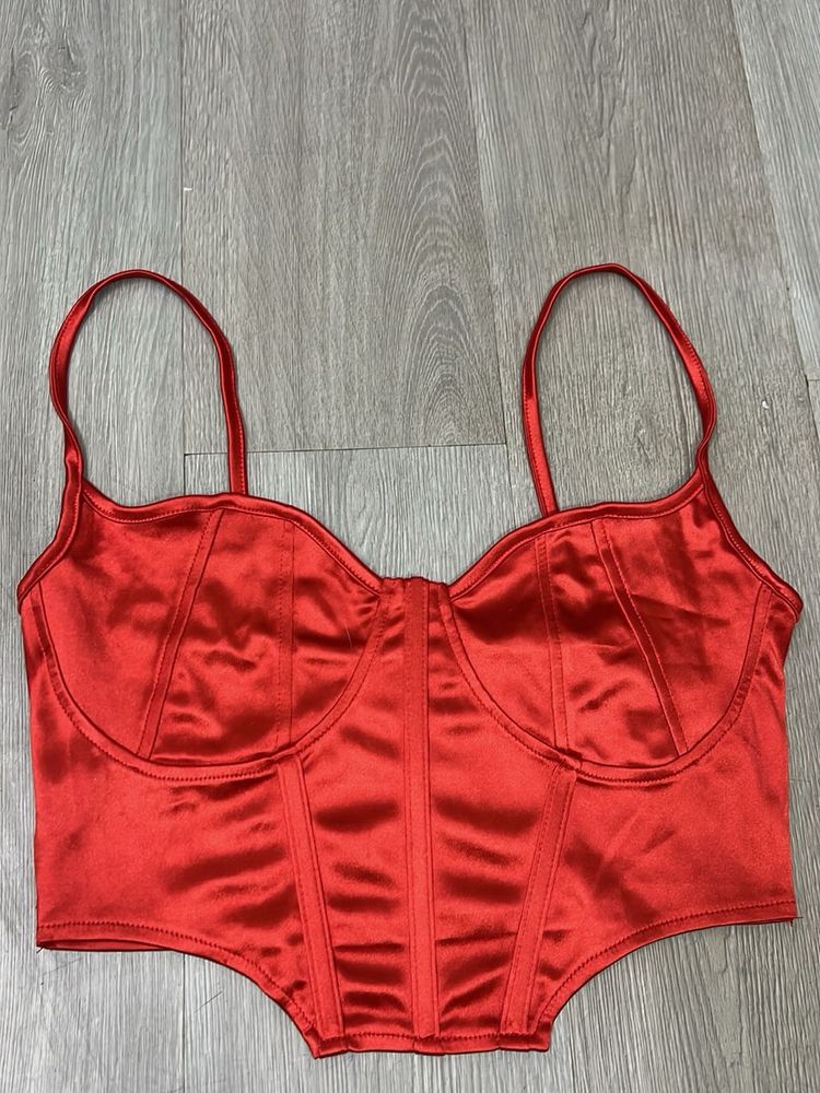 Red Satin Corset Top ⭐️🍓
