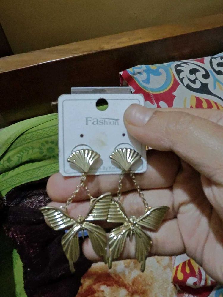 Elegant Gold-Tone Dangle Earrings