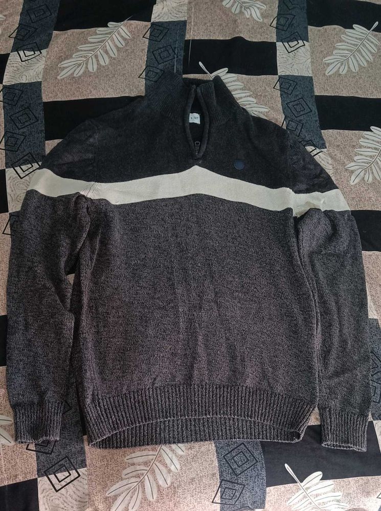Men's Colorblock Zip Neck Sweater