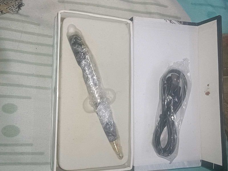 Spy Pen Hidden Camera &amp; Recorder