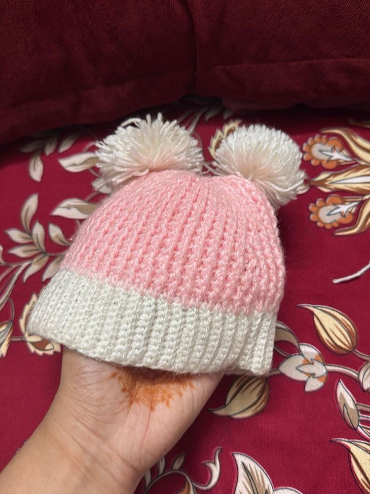 Cute Pink &amp; White Pom Po