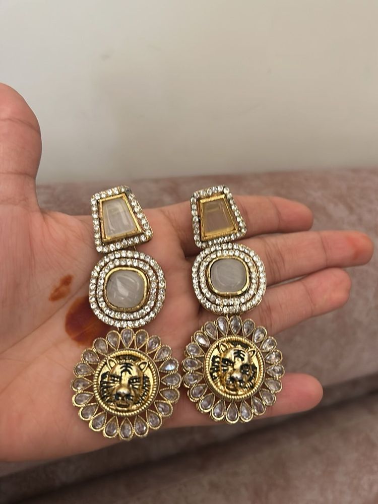 Exquisite Tiger Face Statement Earrings