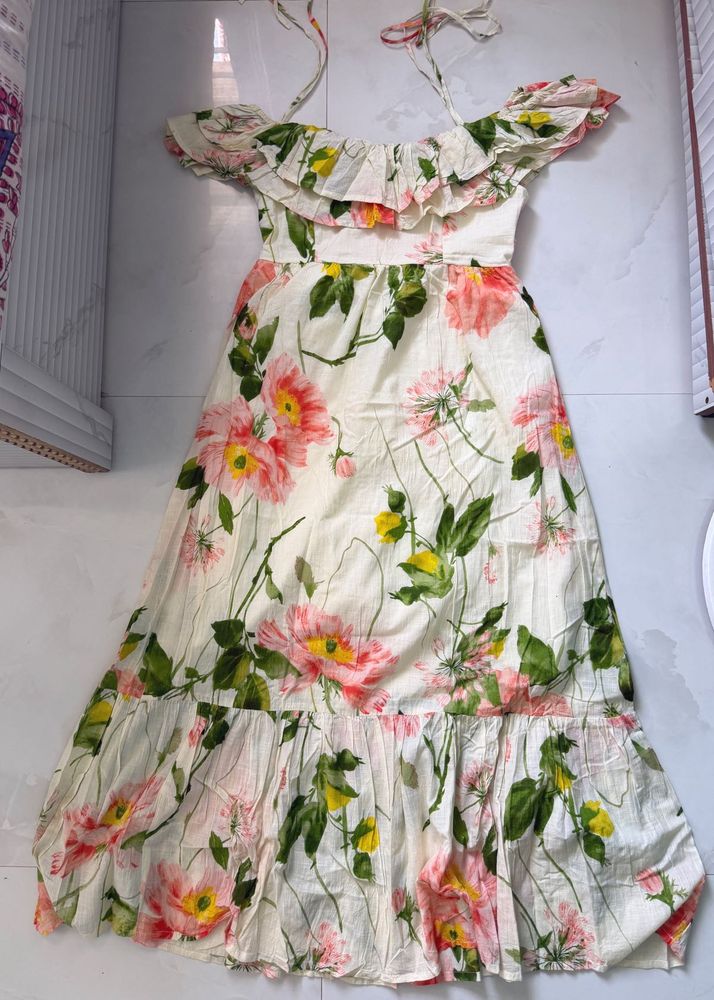 Floral Off-Shoulder Maxi Dress