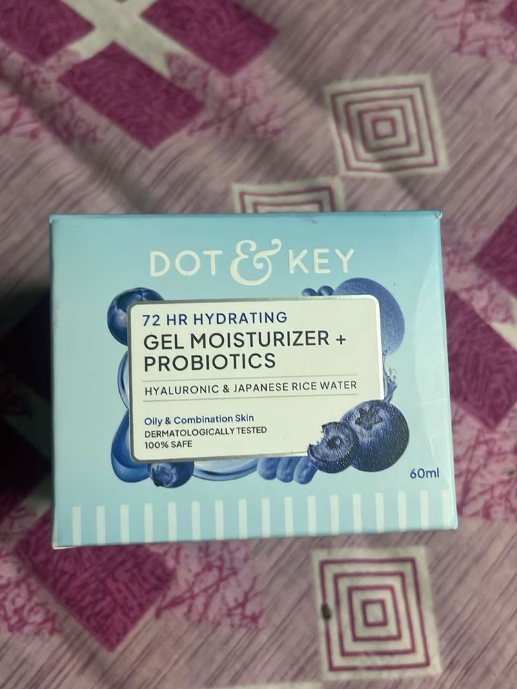 Dot &amp; Key Gel Moisturizer (free delivery)
