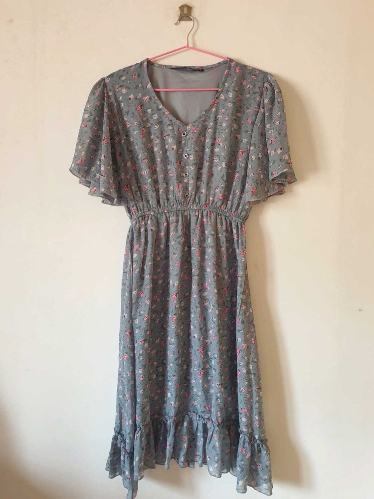 The Grey Posy knee legth dress