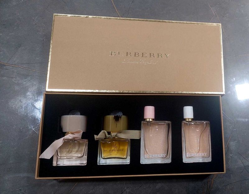Burberry Perfume Set