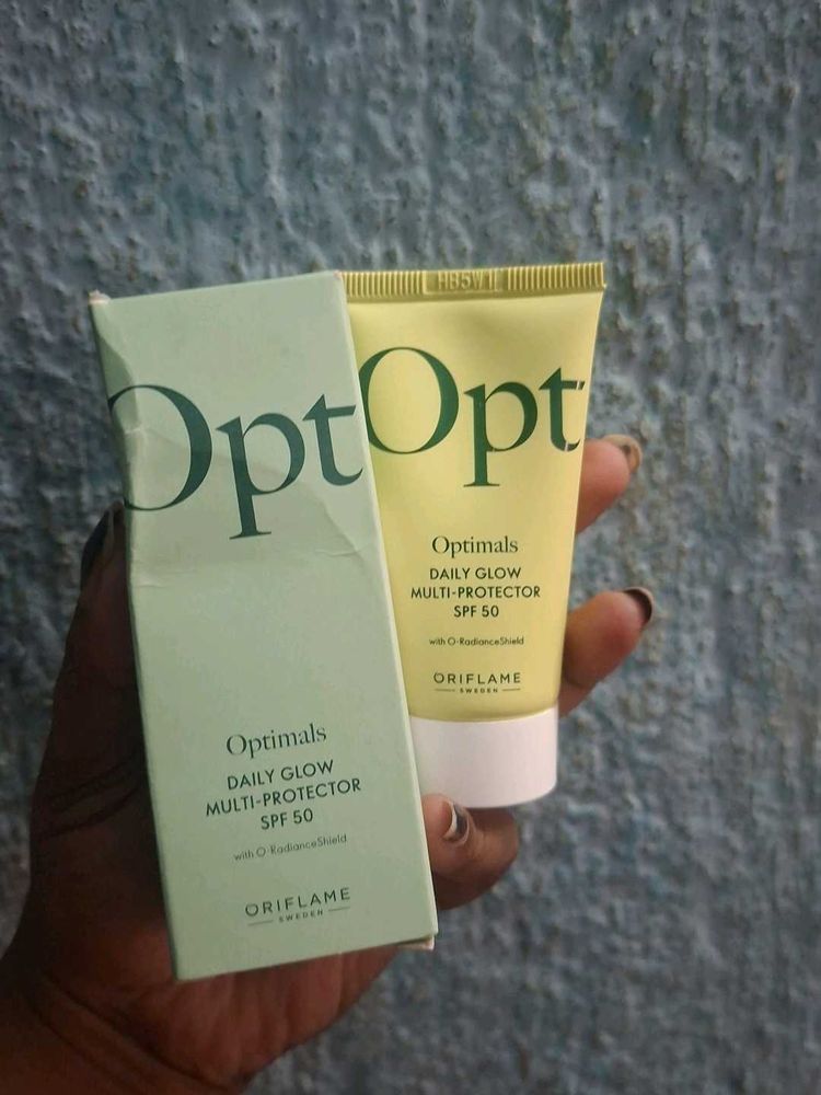 Oriflame Optimals Daily Glow Multi-Protector SPF50