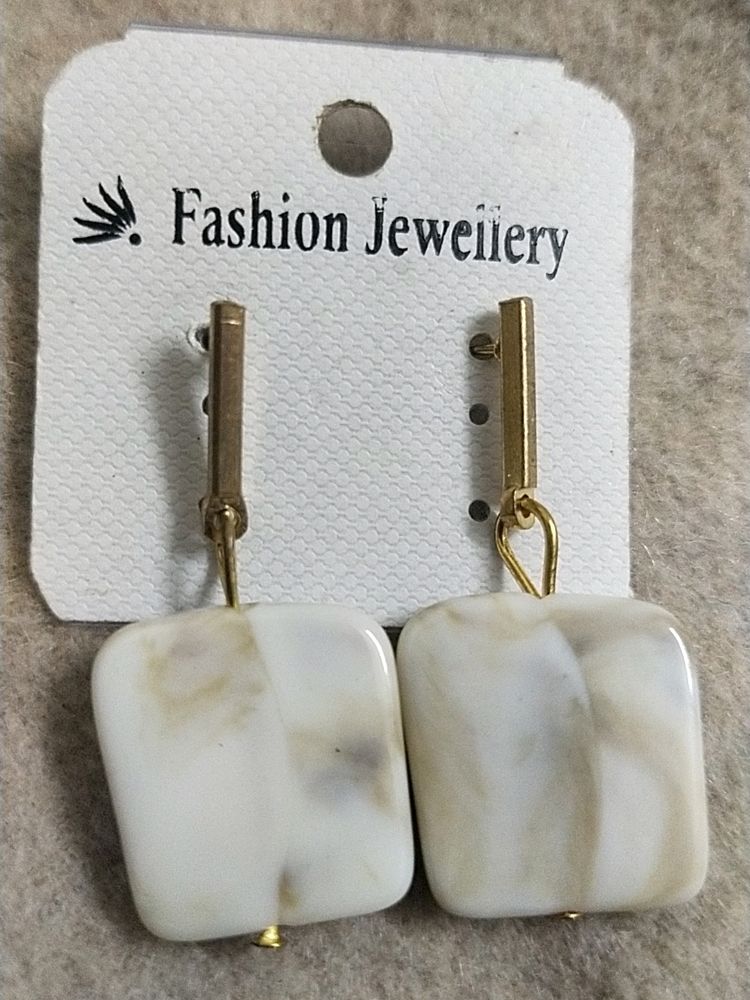Earing