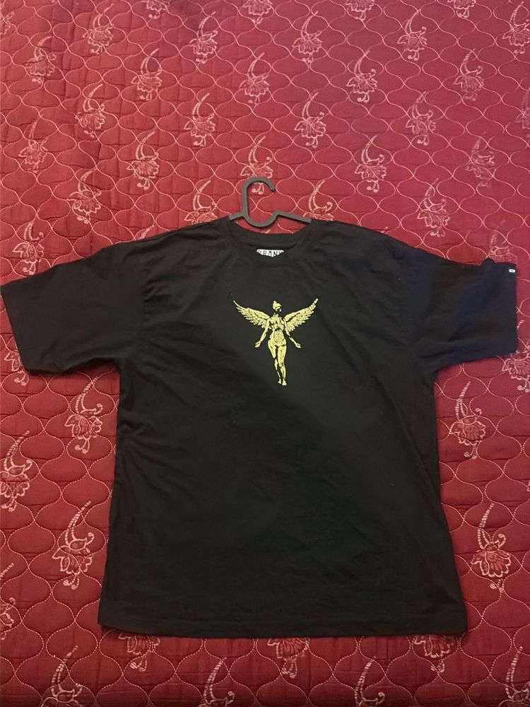 Men's Black Graphic T-Shirt