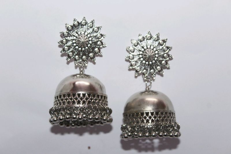 Women Jhumki Earrings, Silver