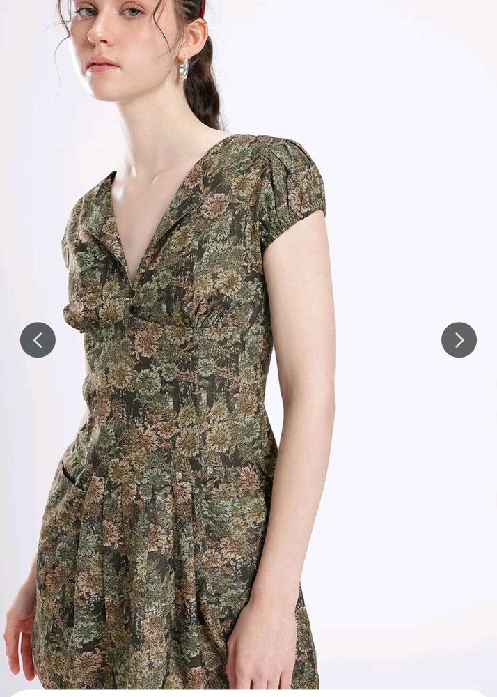 Vintage Floral Print V-Neck Dress