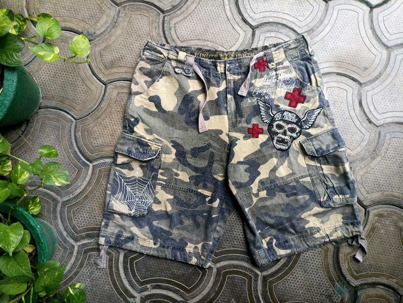 Camouflage Cargo Shorts with Skull Print
