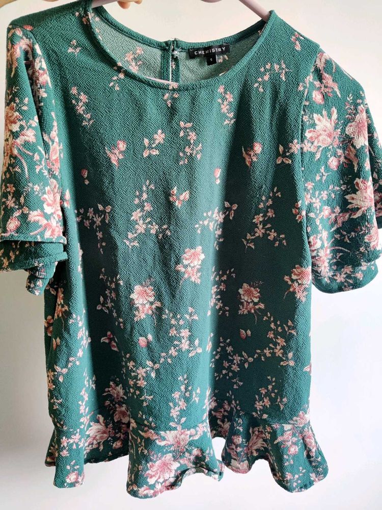 Chemistry Floral Top