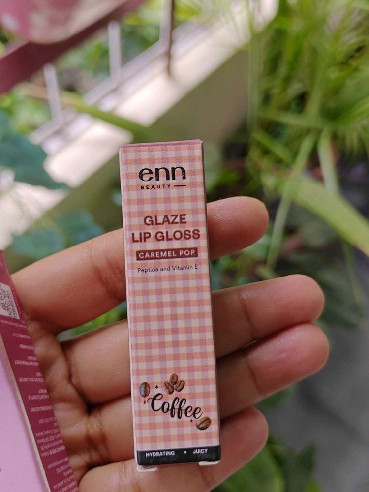 Enn Lip Gloss Glaze and Velvet Tint on sale