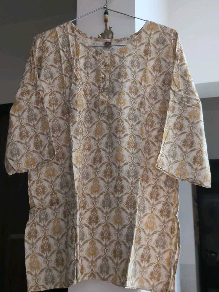 BRAND NEW Elegant Printed Short Kurta