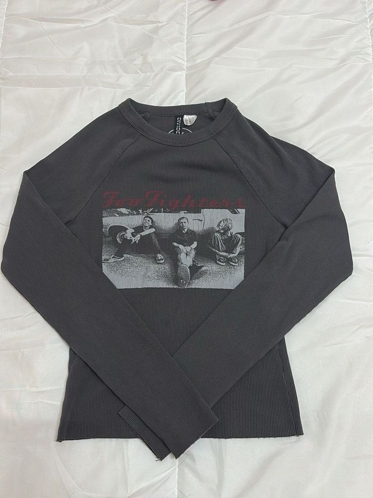 H&amp;M Foo Fighters Long Sleeve Tee