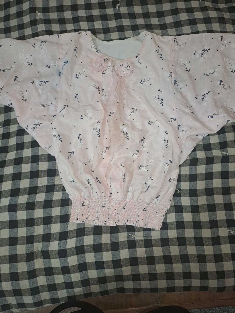 Cute Floral Print Batwing Top