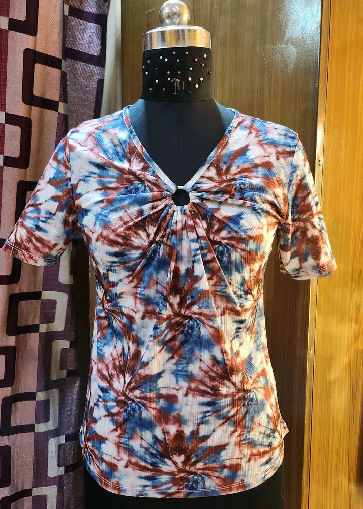 Tie-Dye V-Neck Top with Ring Detail