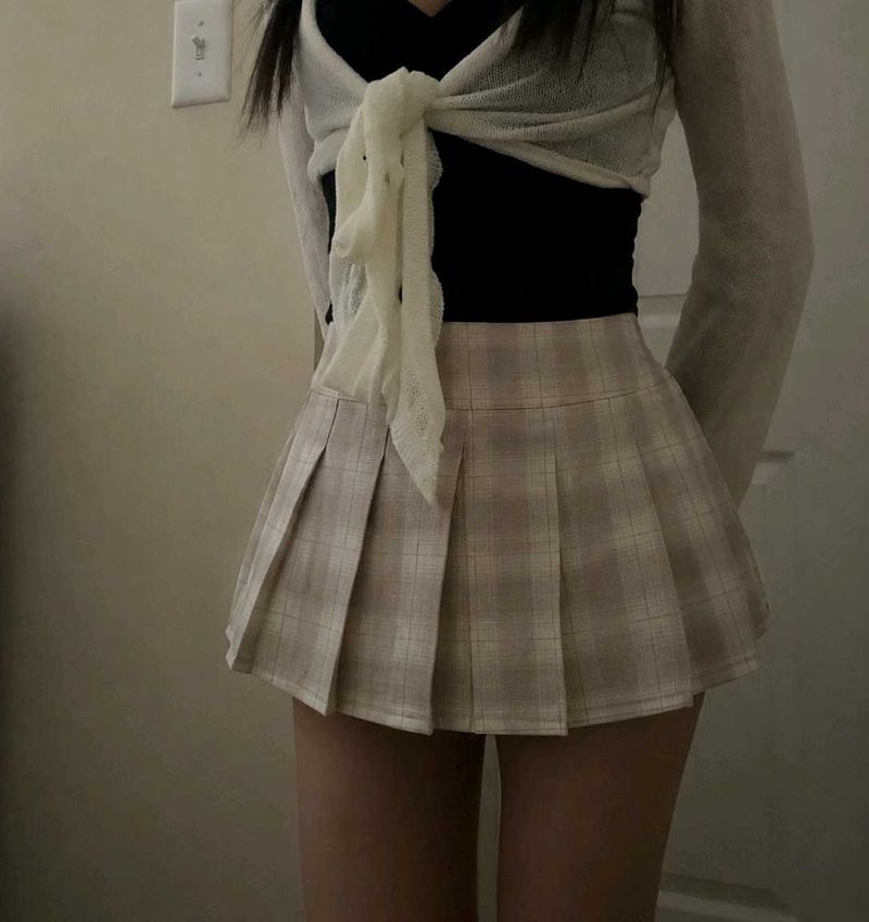 korean y2k nude pleated skirt