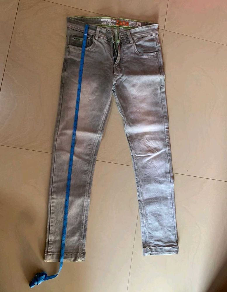 Men's Grey Washed Jeans