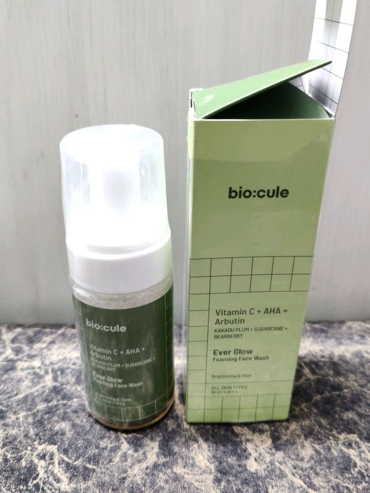 Biocule  Ever Glow Face Wash