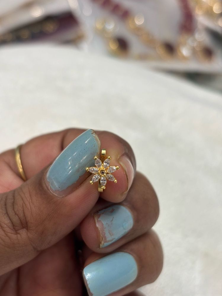 Flower Nose Pin with Zircon Stones