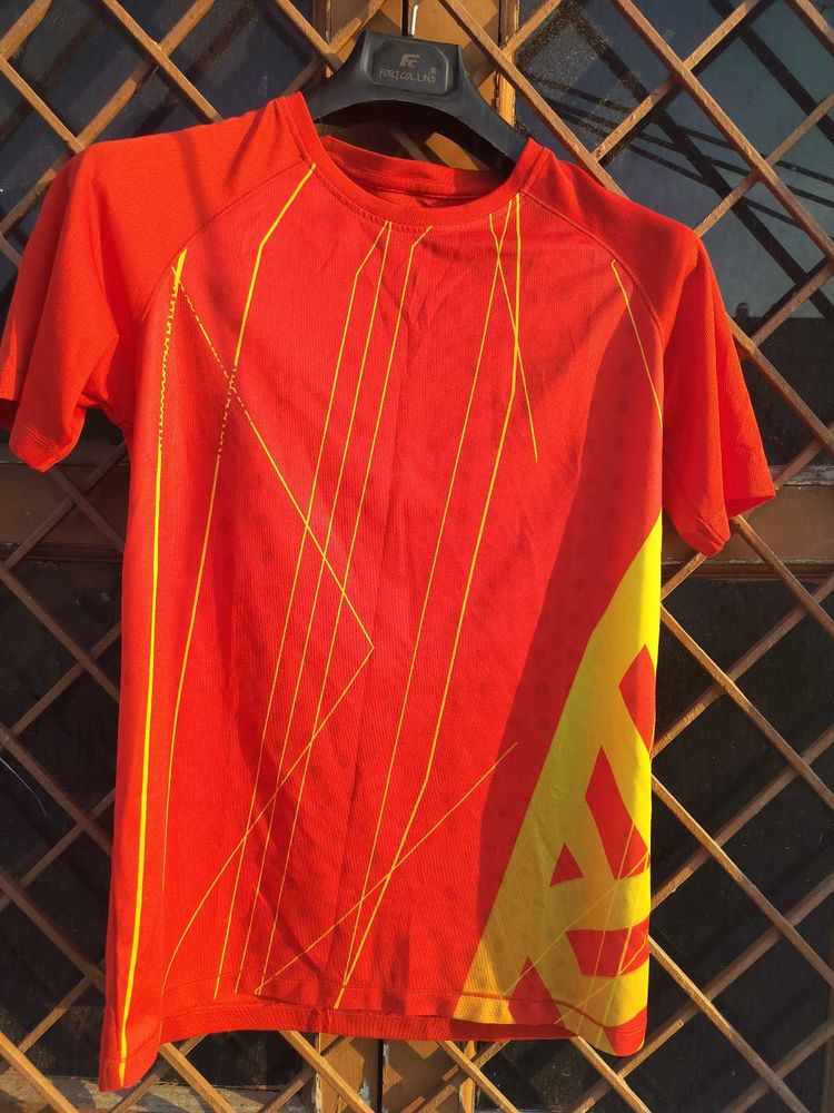 2Go Men's Sporty Orange T-Shirt