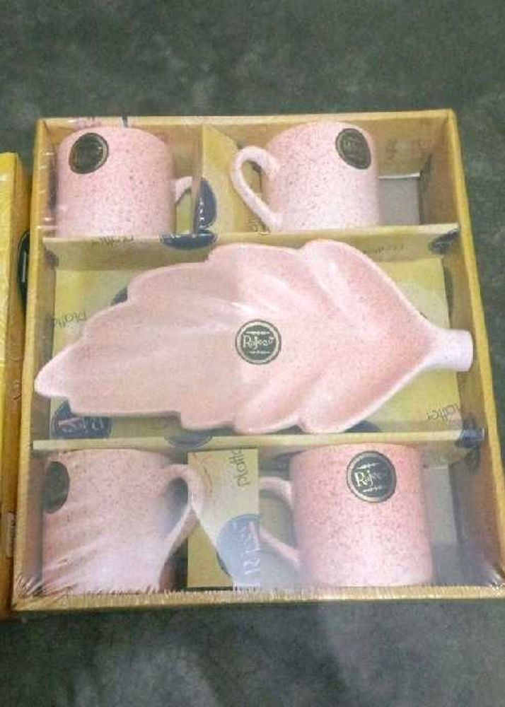 Pink Speckled Coffee Mug Set with Leaf Dish