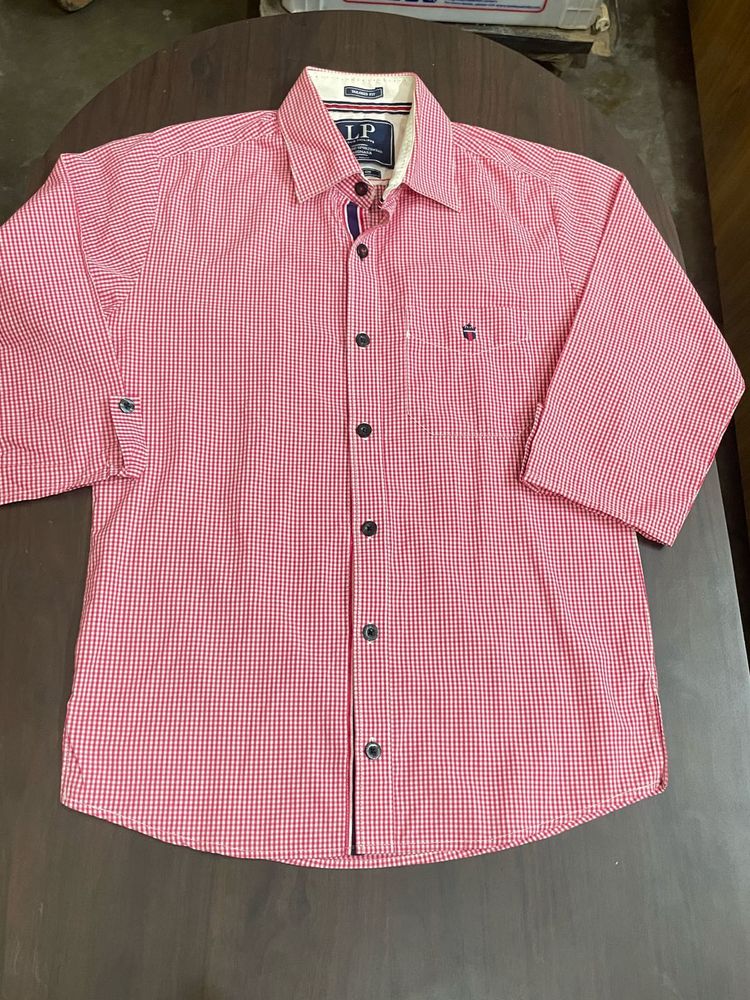 Men's Classic Gingham Button-Down Shirt