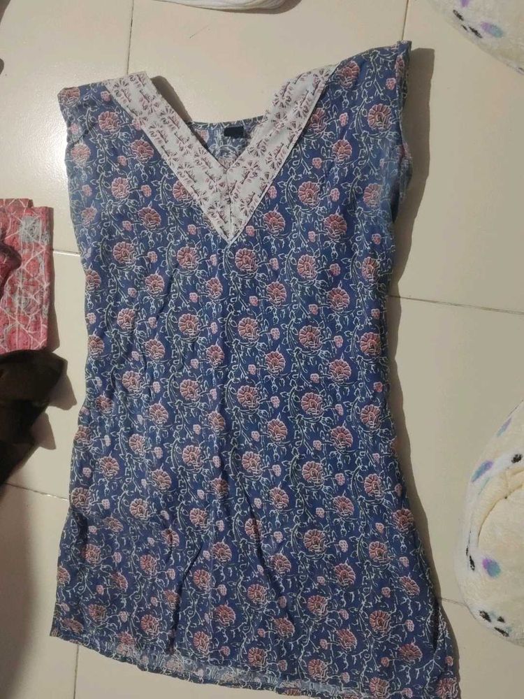 Blue Floral Print Kurta