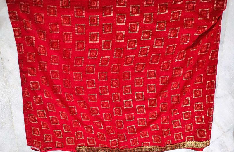 Red &amp; Gold Saree combo sare