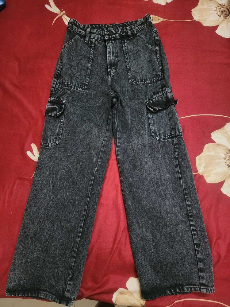 Stylish Acid Wash Cargo Jeans
