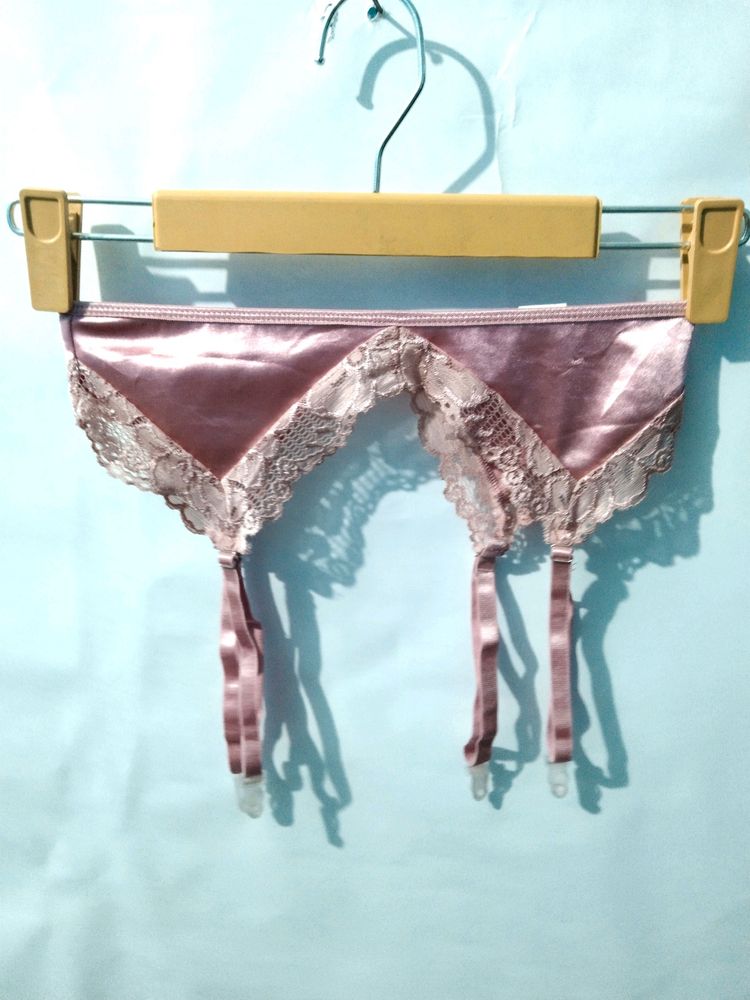 (83)Pink Lace Garter Belt