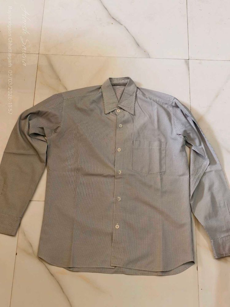 Classic Men's Striped Shirt
