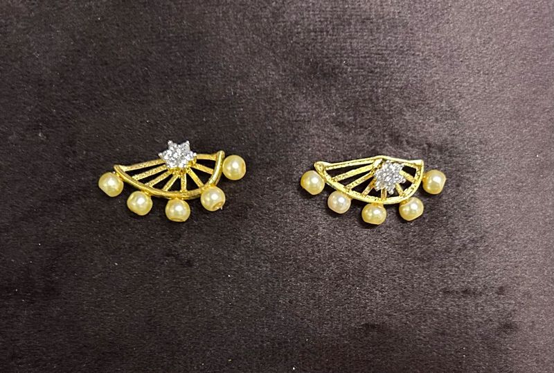 Gold-Plated Fan Earrings with Pearls