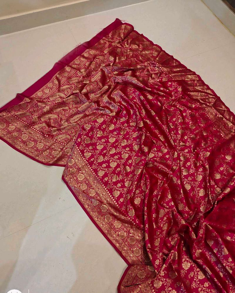 Stunning Pink Banarasi Silk Saree