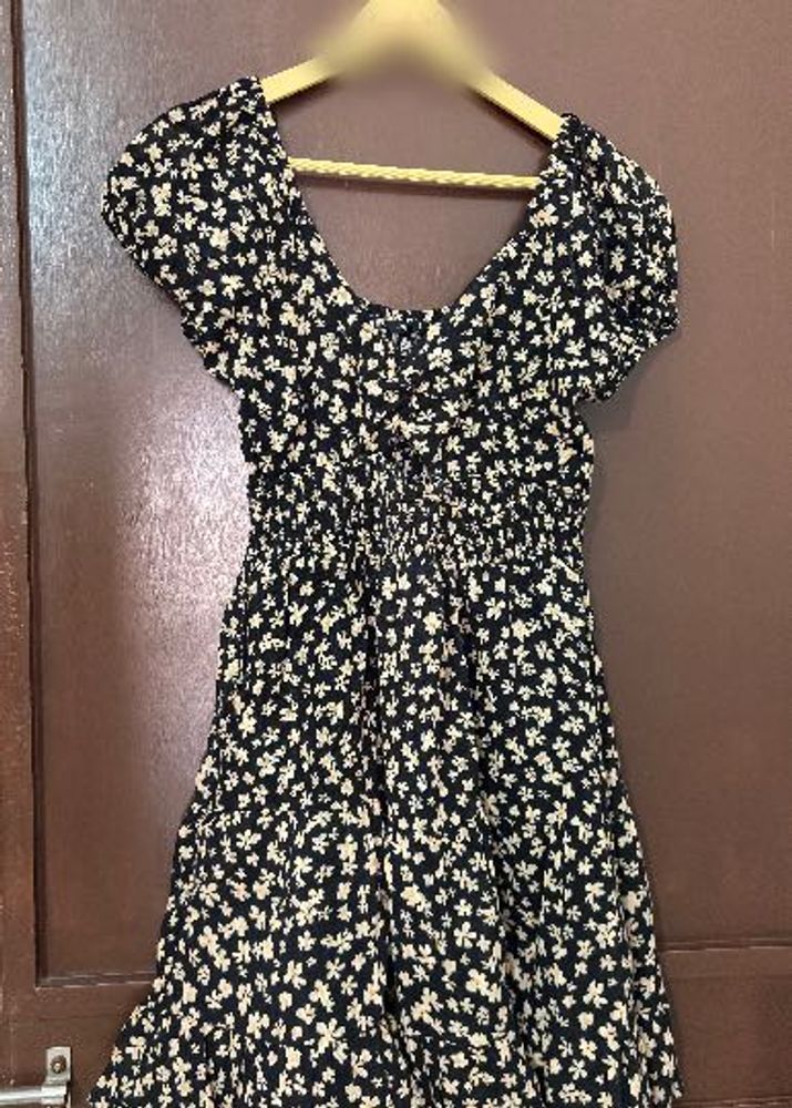 Chic Floral Print Puff Sleeve Dress