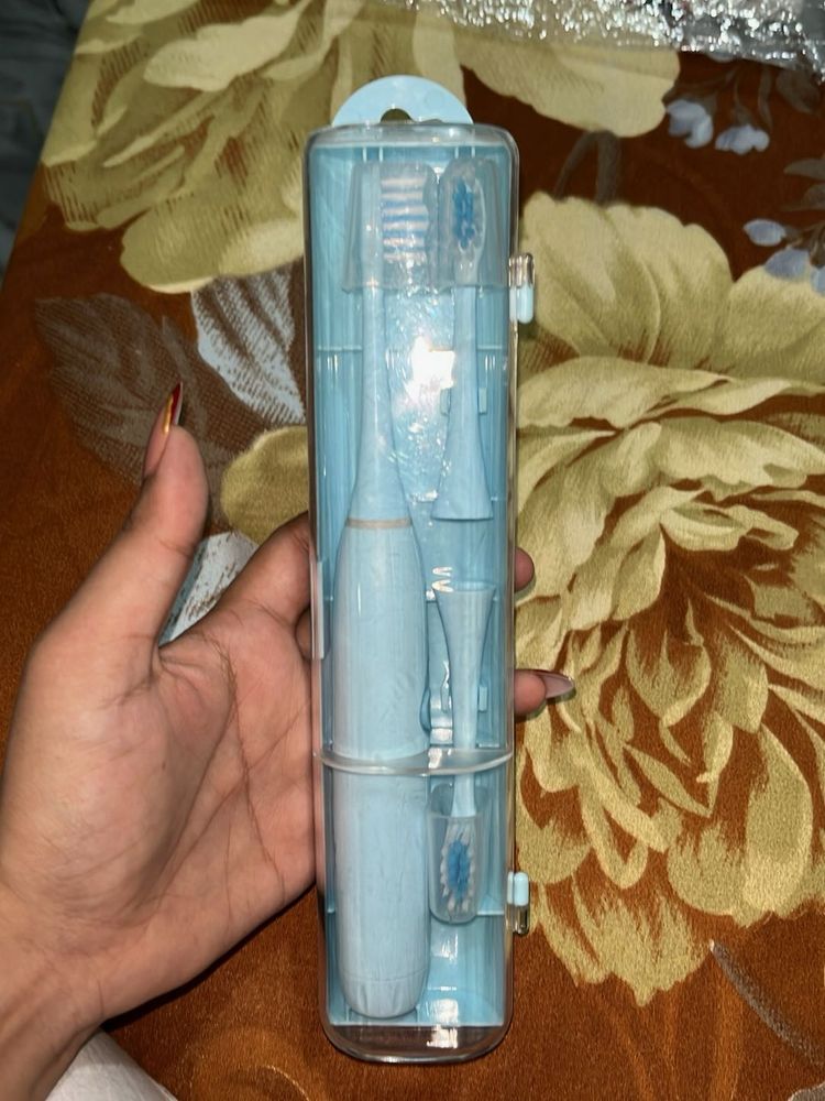 Electric Toothbrush Travel Set
