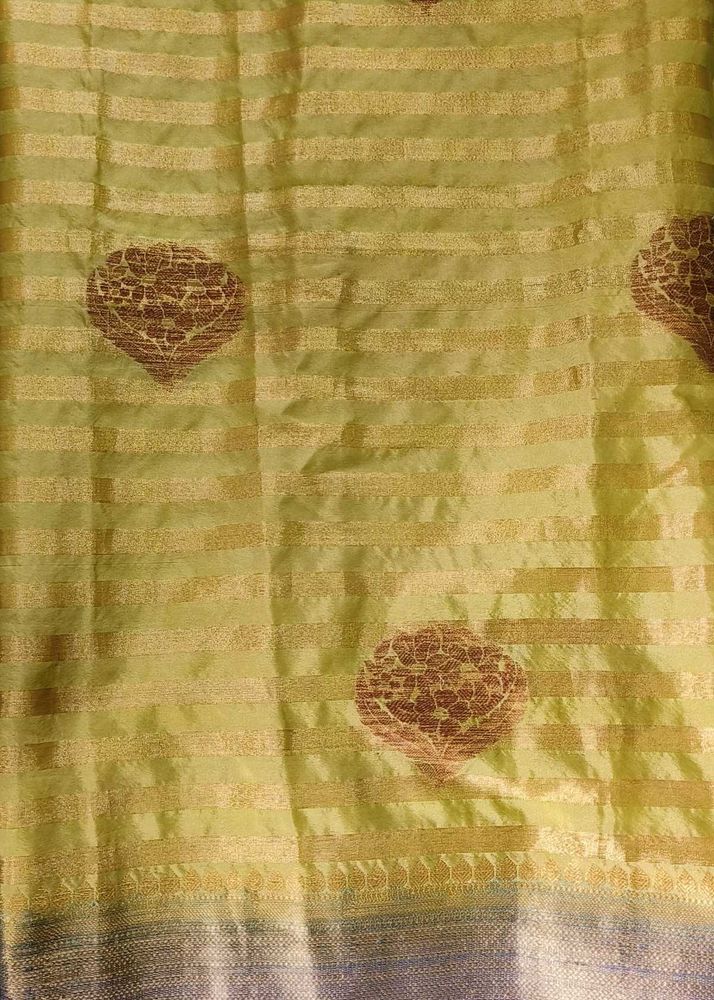 Elegant lime green Silk saree
