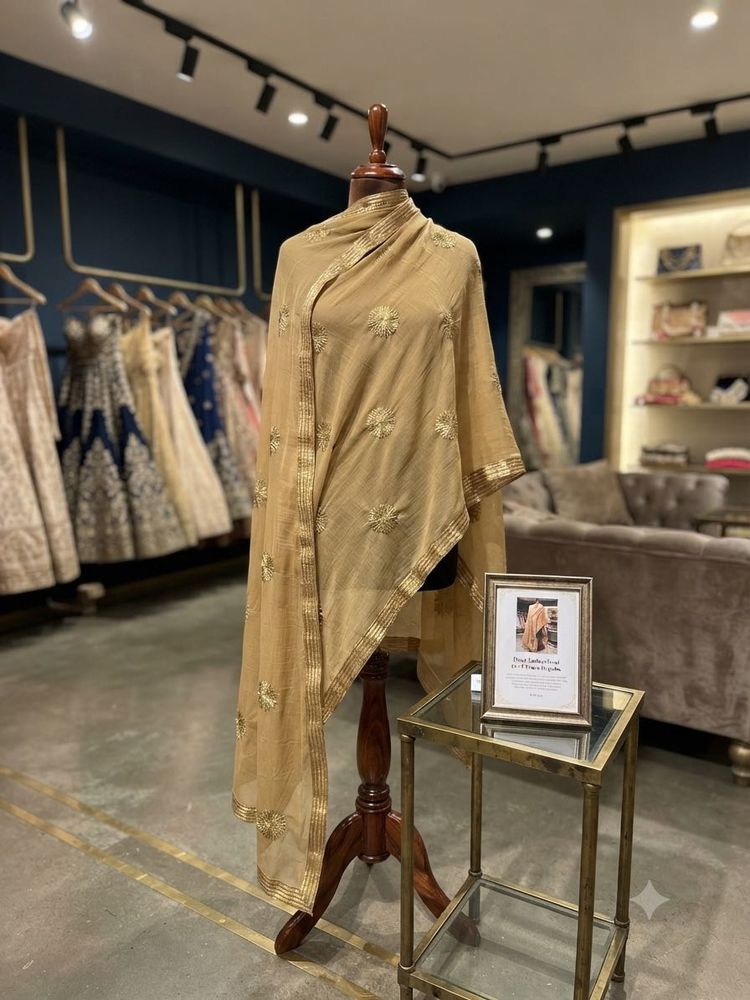 Elegant Gold Festive Dupatta with Zari Bootis