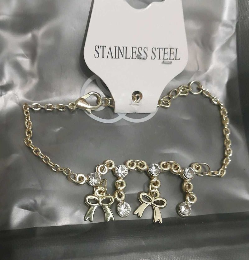 high quality Charming Gold-Tone Bracelet