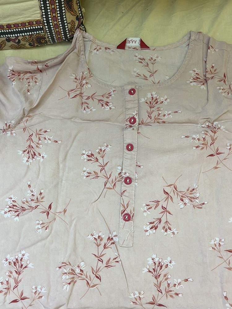Aviraa Kurta