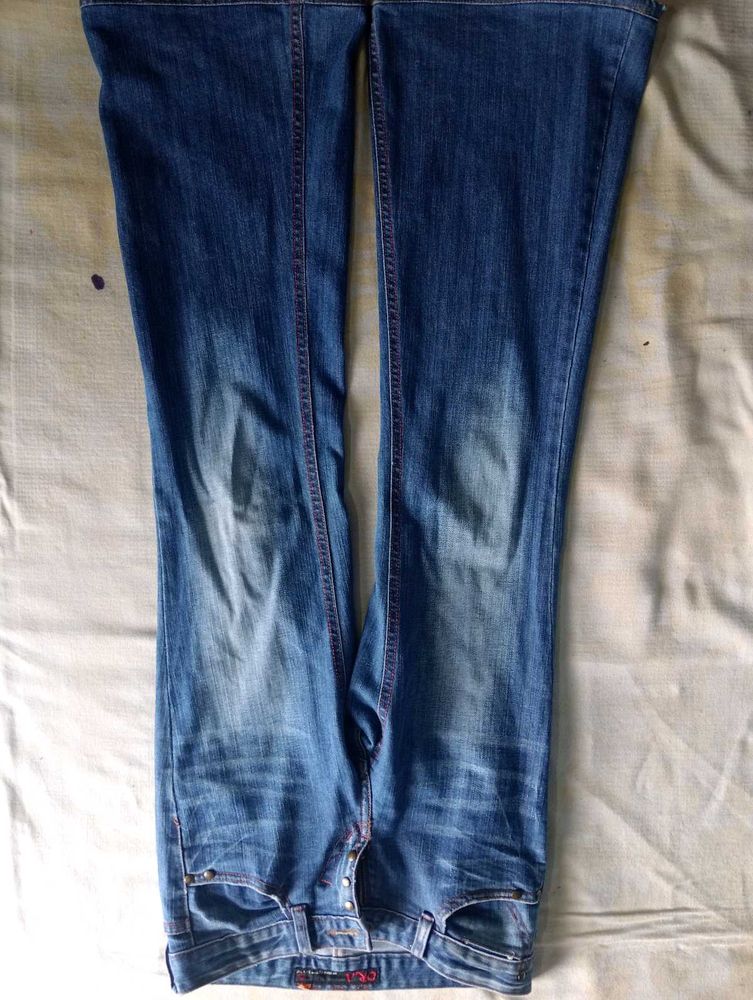 Women's low waist Blue bootcut denim Jeans