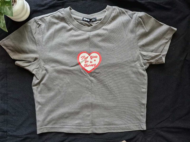 Graphic Heart Crop T-Shirt