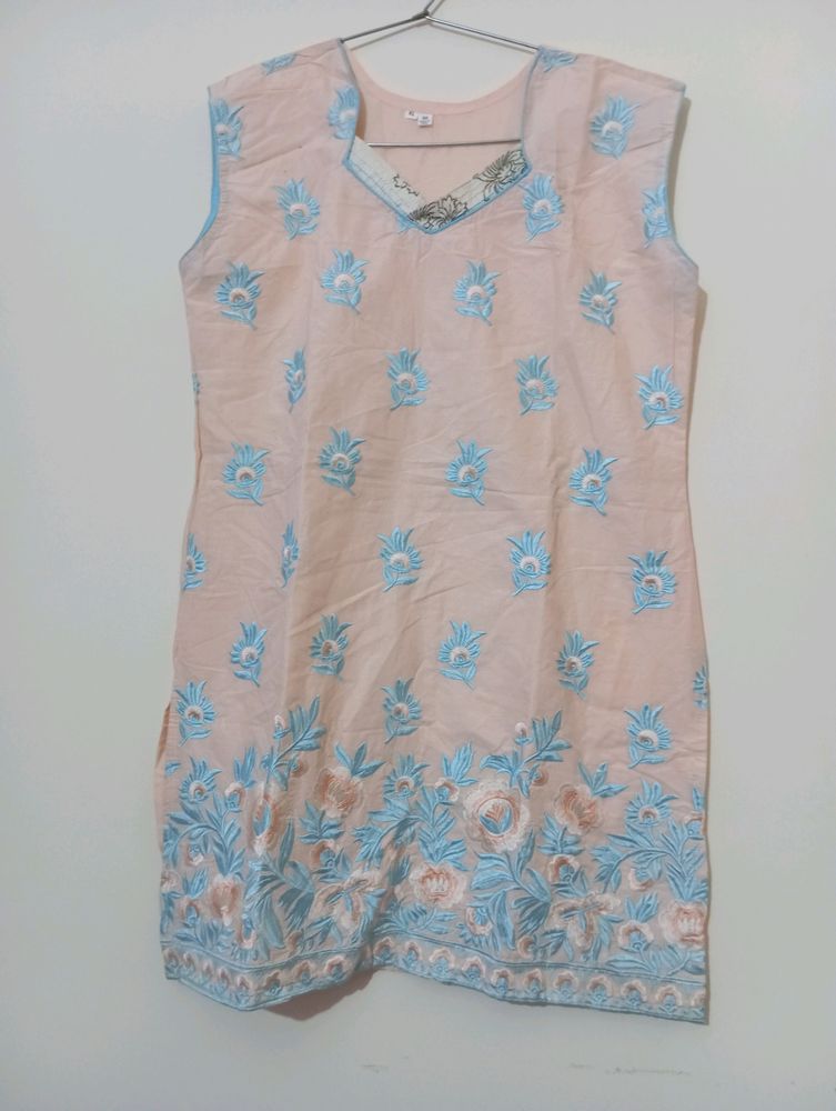 Kurti with Machine Thread Work