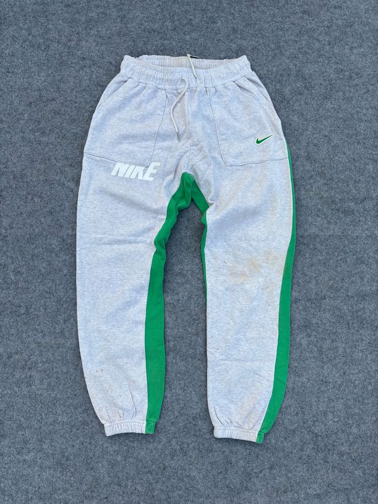 Nike Sweatpants Grey Green